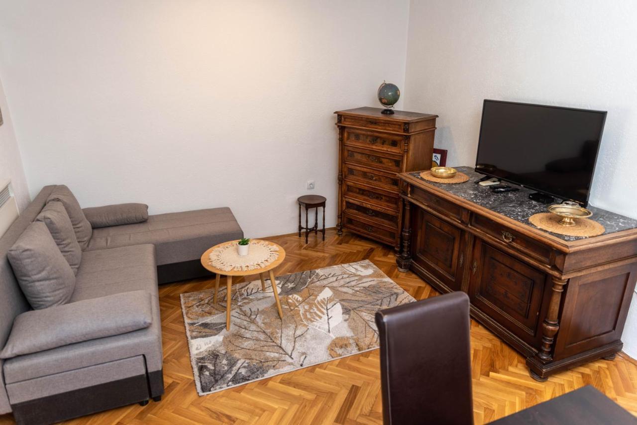 Sweet House Parlament Apartment