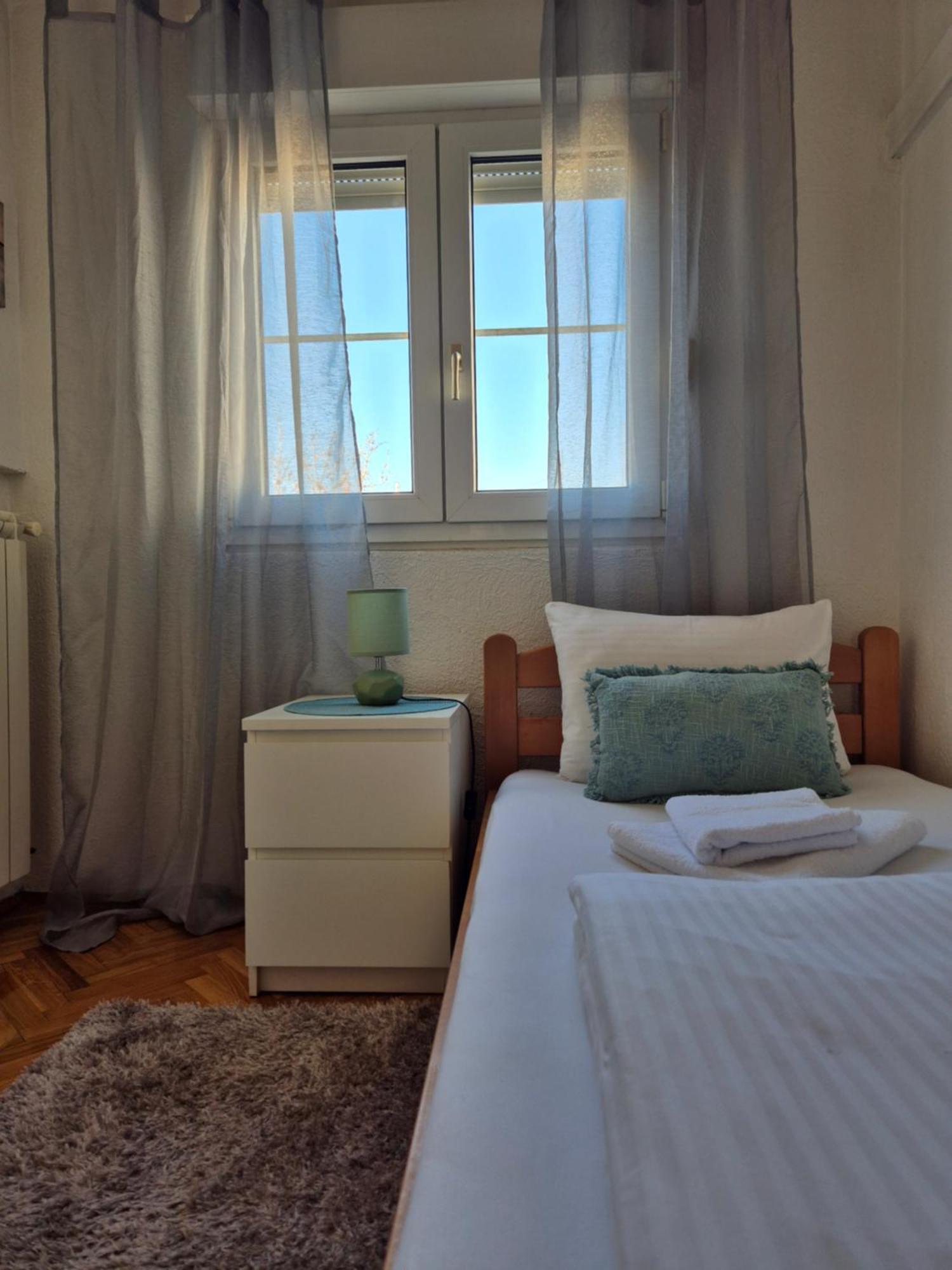 Sweet House Parlament Apartment Belgrade